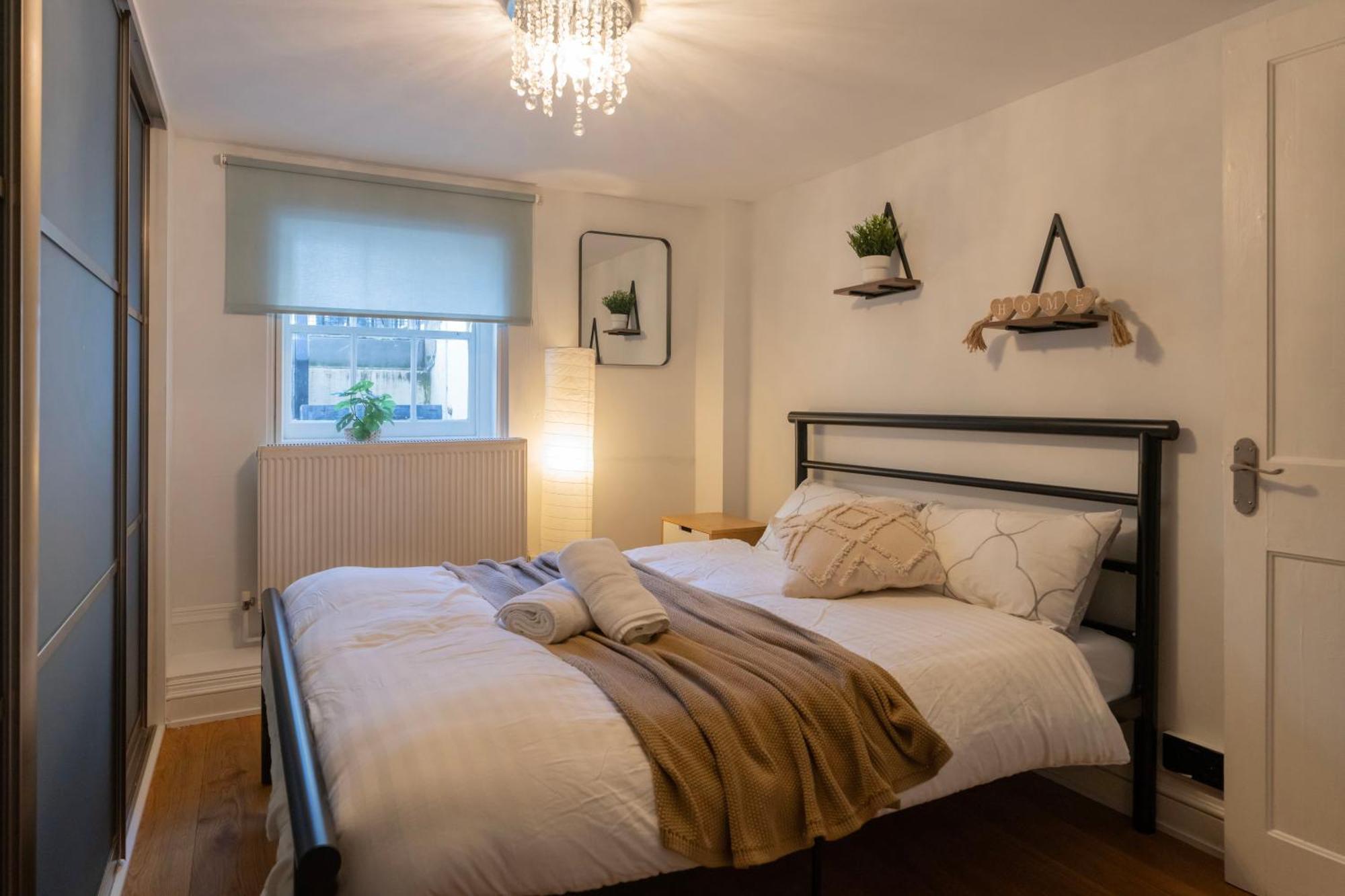 Apartmán Gorgeous 2Bed House In New Road Londýn Exteriér fotografie